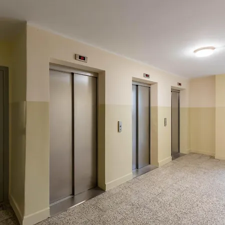 Apartment Modern Grzybowska Near Hala Mirowska By Renters *