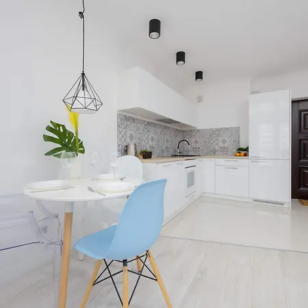 Modern Grzybowska Near Hala Mirowska By Renters