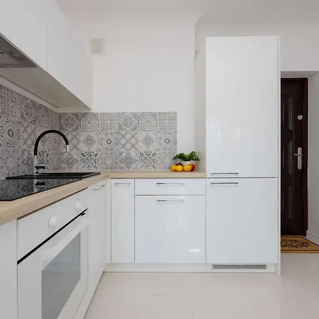 Modern Grzybowska Near Hala Mirowska By Renters 华沙