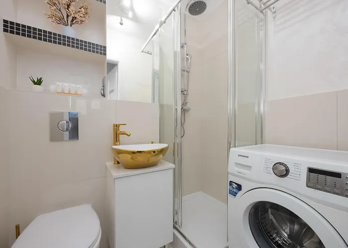 Modern Grzybowska Near Hala Mirowska By Renters *